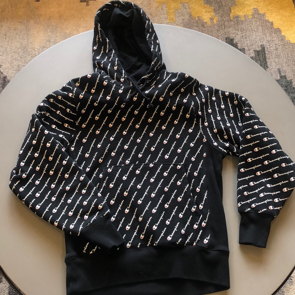 Champion Sweatshirt Size Small